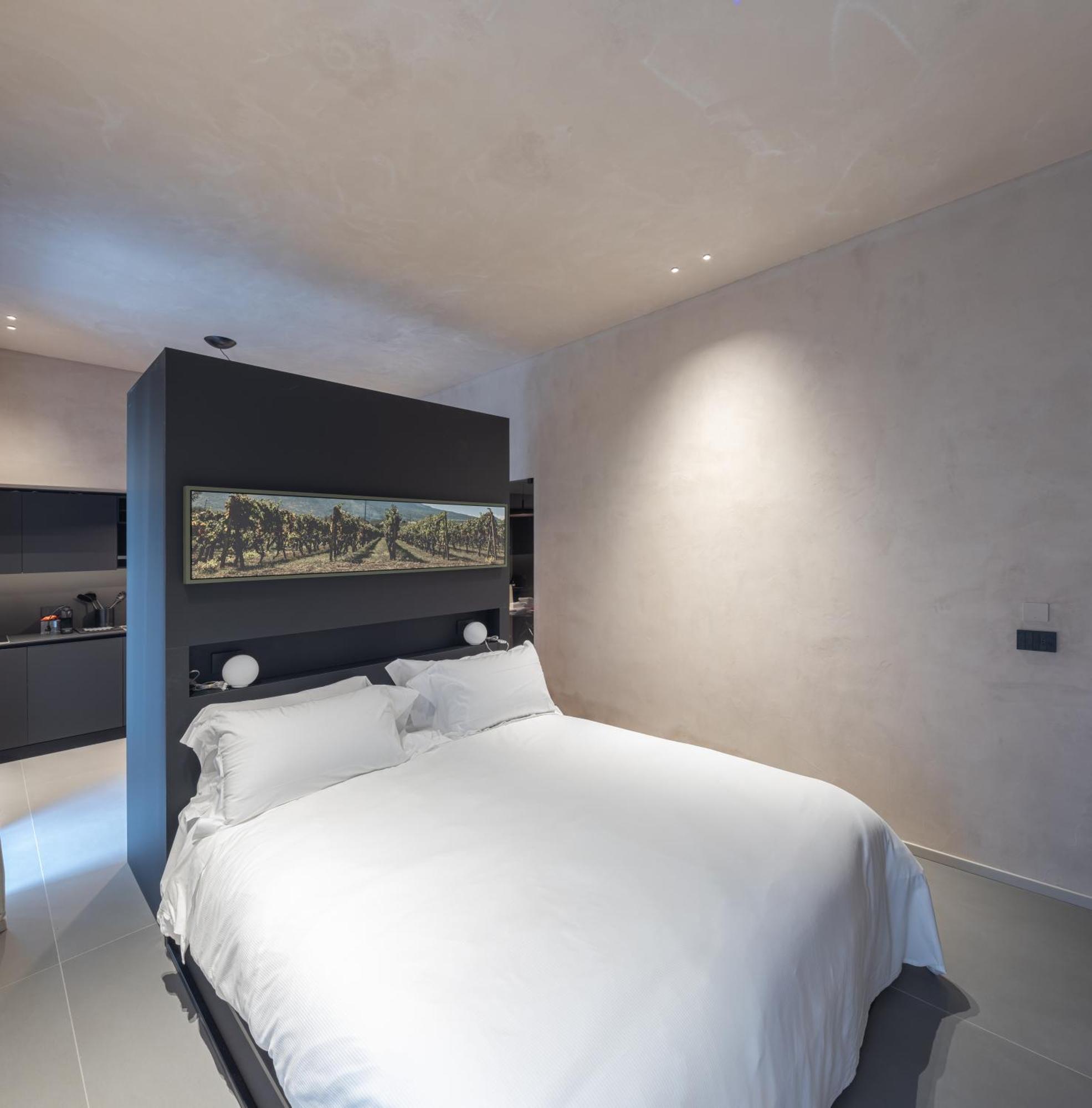 Terme Di Bacco - Design Apartaments And Spa Катания Экстерьер фото